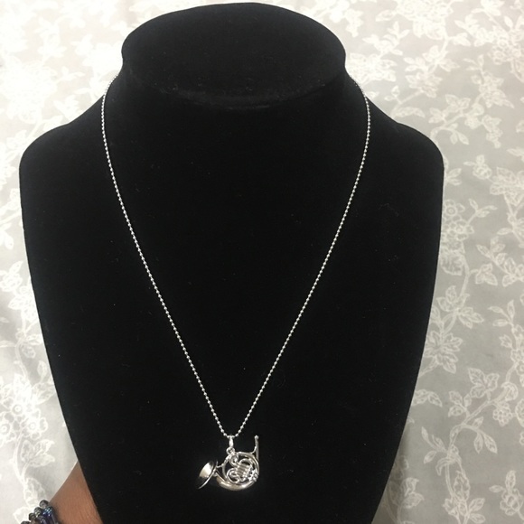 ❤️Silver Necklace ❤️ - Picture 2 of 4